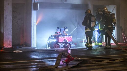 VIDEO: Este "robot bombero" ayudó a salvar Notre Dame