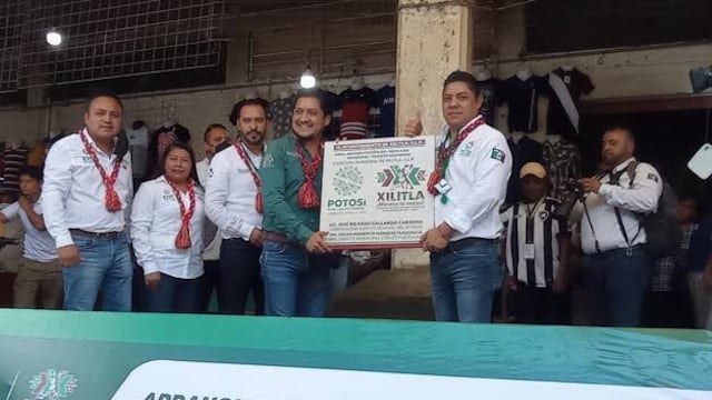 Ricardo Gallardo está por entregar mercado en Xilitla