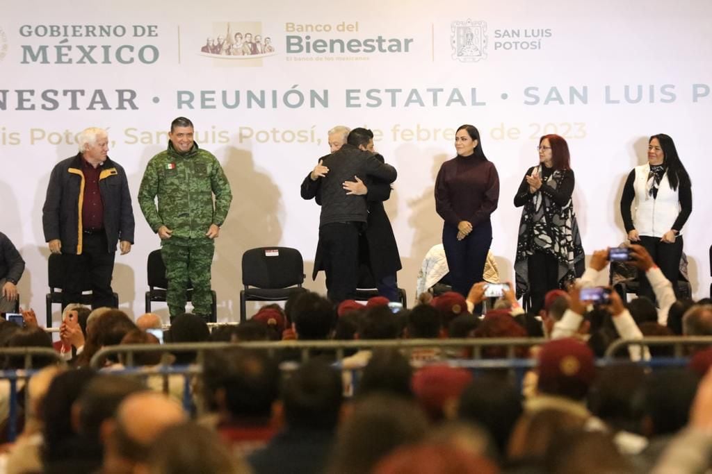 AMLO y Ricardo Gallardo