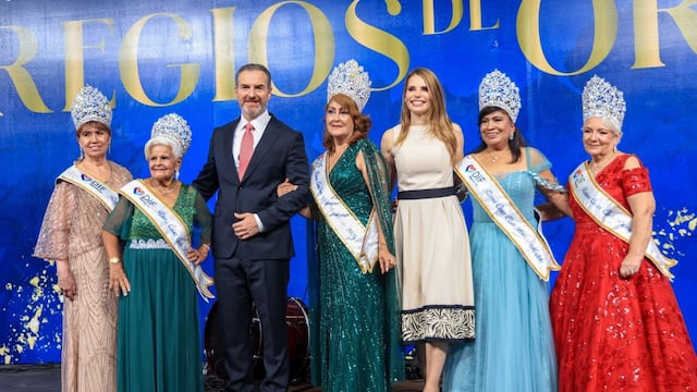 Regios de Oro reúne a 2 mil 500 adultos mayores en Monterrey.