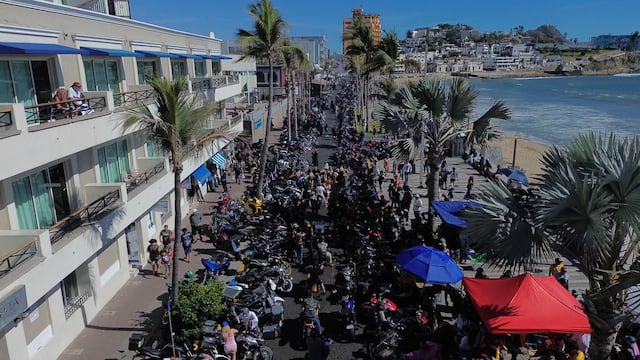 Olas Altas se llena de motociclistas por la Semana Internacional de la Moto Mazatlán 2026.