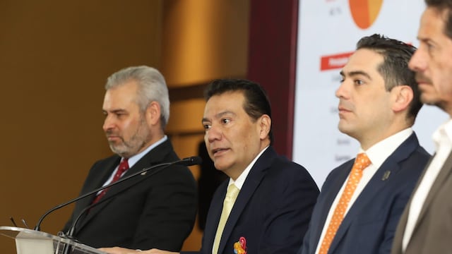 Alfredo Ramírez Bedolla, Roberto Monroy