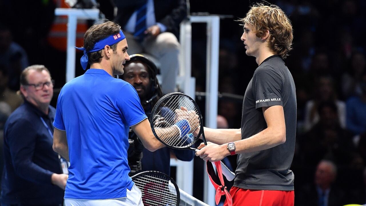 Roger Federer con Alexander Zverev