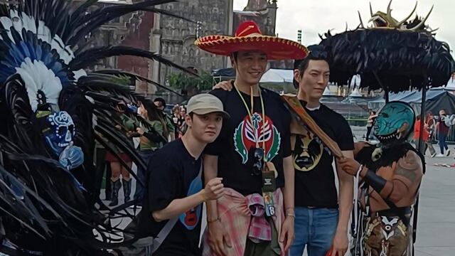 ¿Qué hace Do Kyung-soo de EXO en México? Estaba muy bien acompañado y hasta viajó en el Metro CDMX