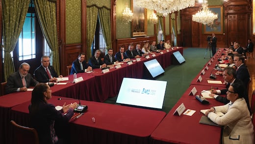 Los convidados a la mesa de Palacio