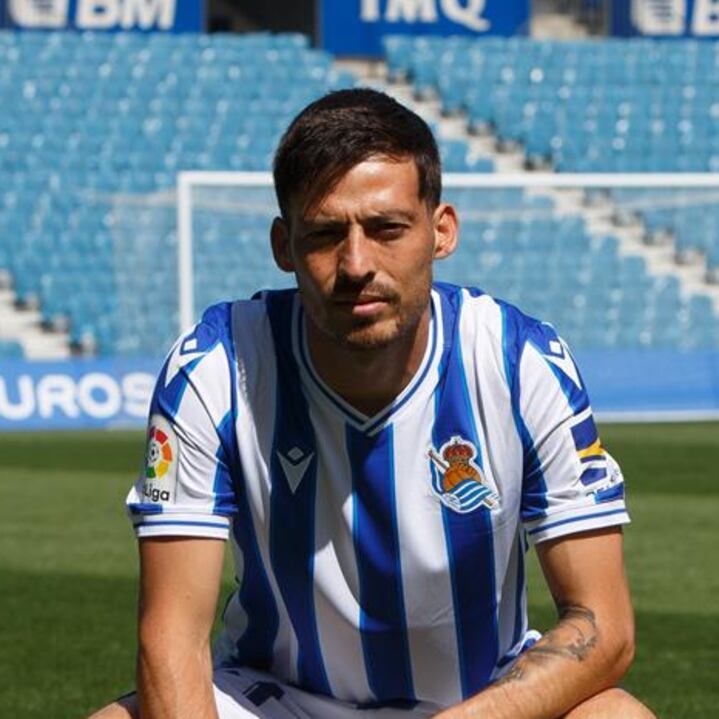David Silva da positivo por coronavirus en su presentación con la Real Sociedad