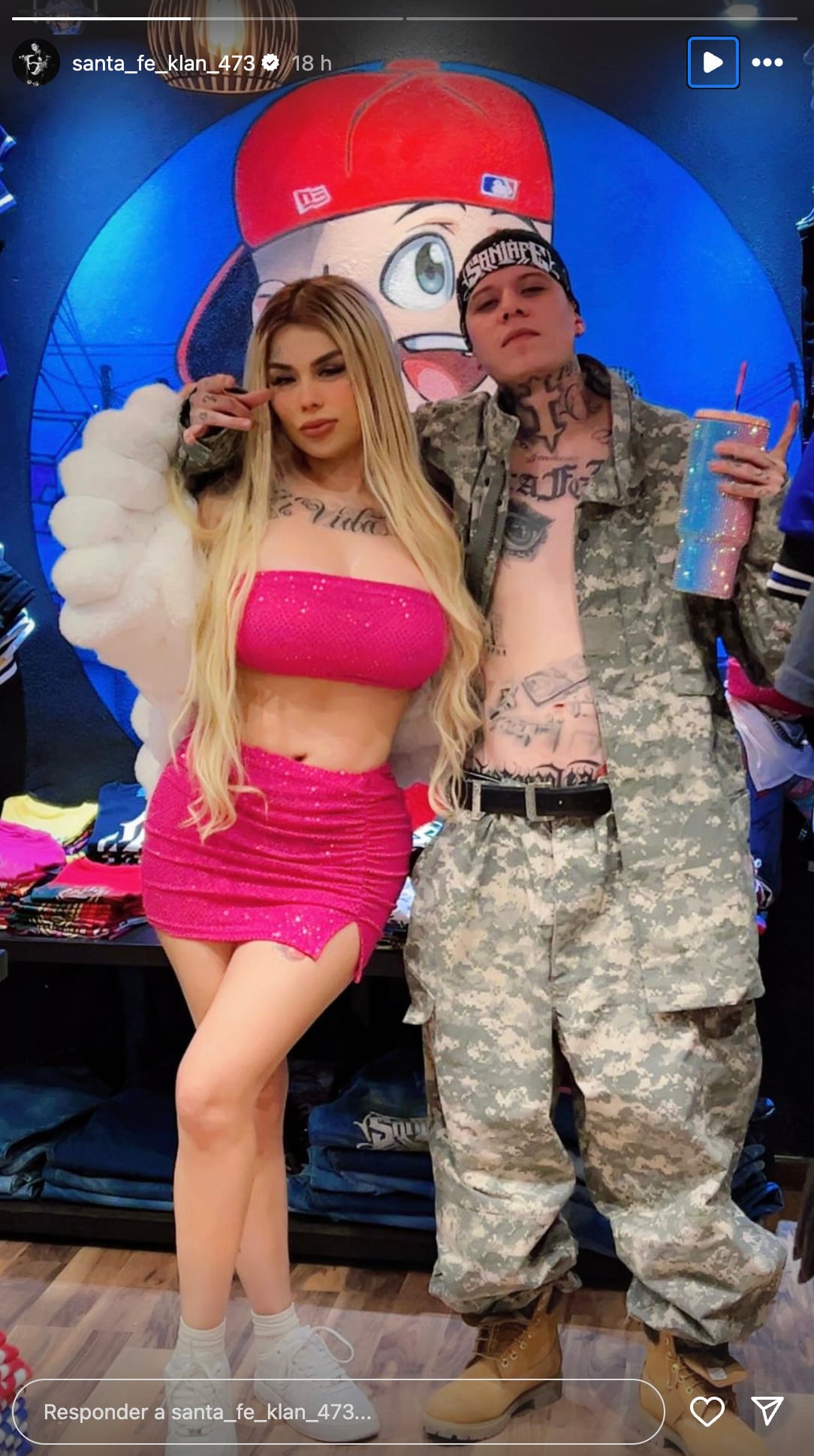 Santa fe Klan y Mona presumen su amistad en Instagram