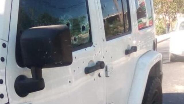 Ráfaga de balas que impactó en vehículos donde viajaba familia en Comalcalco, Tabasco