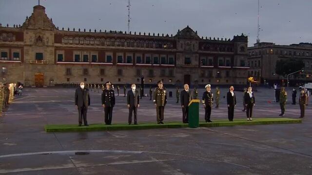 AMLO en ceremonia