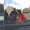 VIDEO: Mujer se salva de ser atropellada por autobús en León, Guanajuato