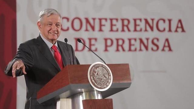 El presidente responde preguntas de la prensa en Palacio Nacional.