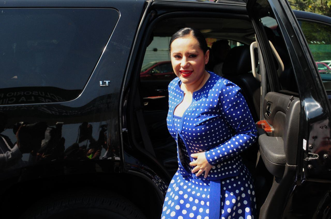 Sandra Cuevas, alcaldesa de Cuauhtémoc. al llegar a su audiencia