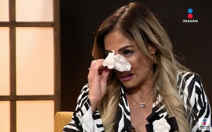 Alma Cero se rompe al recordar el rechazo de su papá.