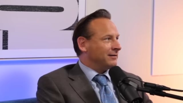 Anthony Colombo, abogado.