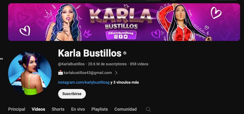 Karla Bustillos en YouTube