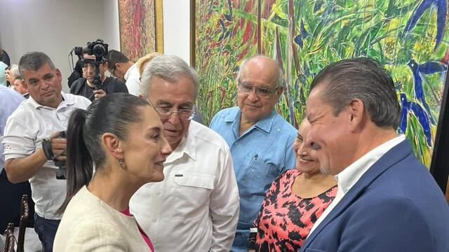 Claudia Sheinbaum saluda a hermano de Ricardo Monreal durante exitosa gira en Sinaloa