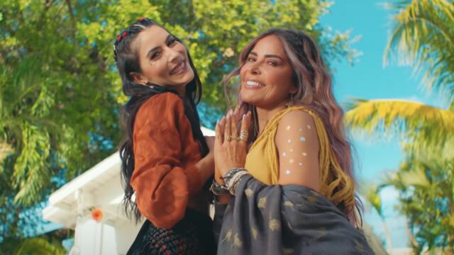 María León y Gloria Trevi