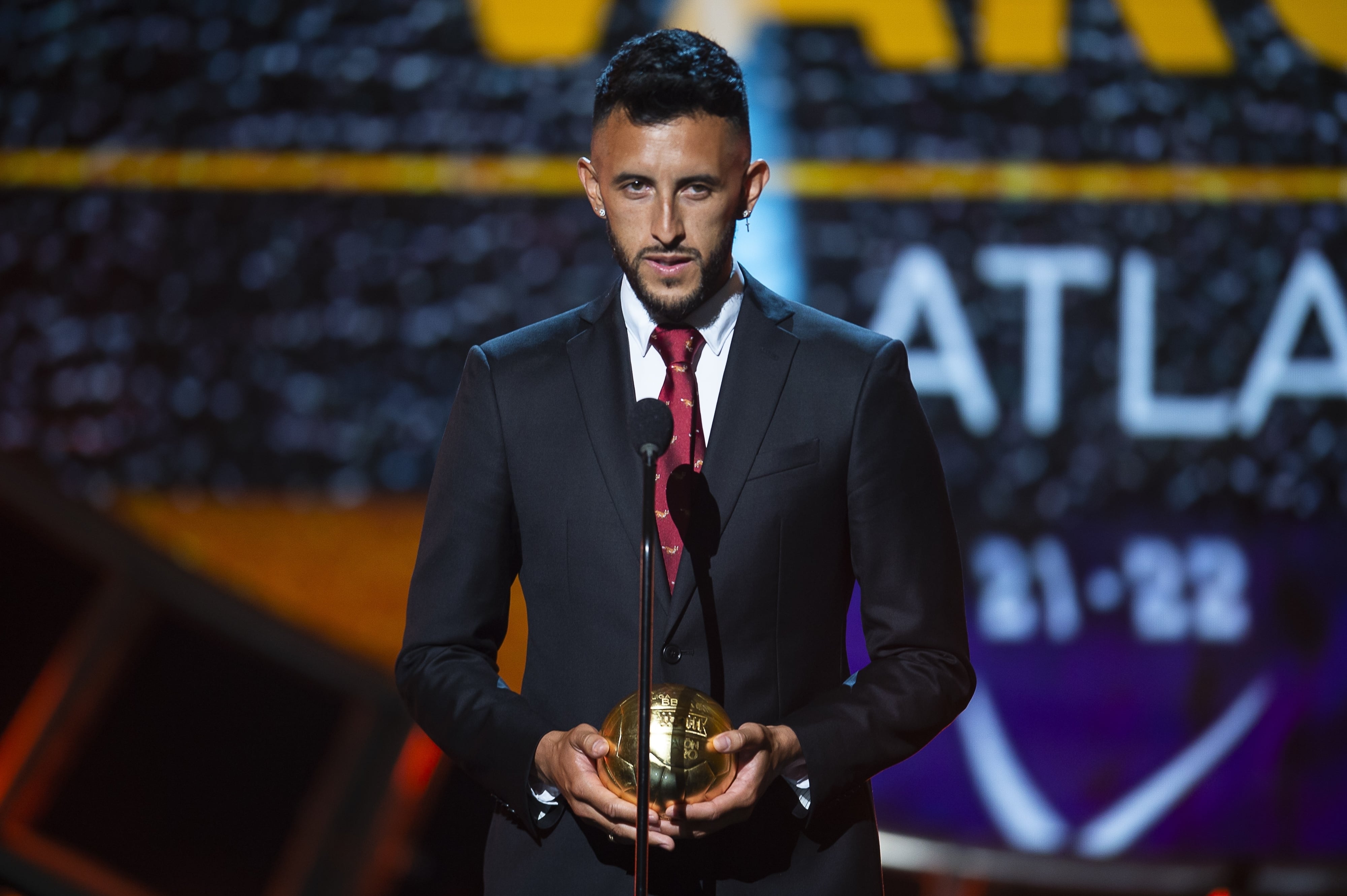 Camilo Vargas es el Mejor Jugador del Año de la Liga MX.