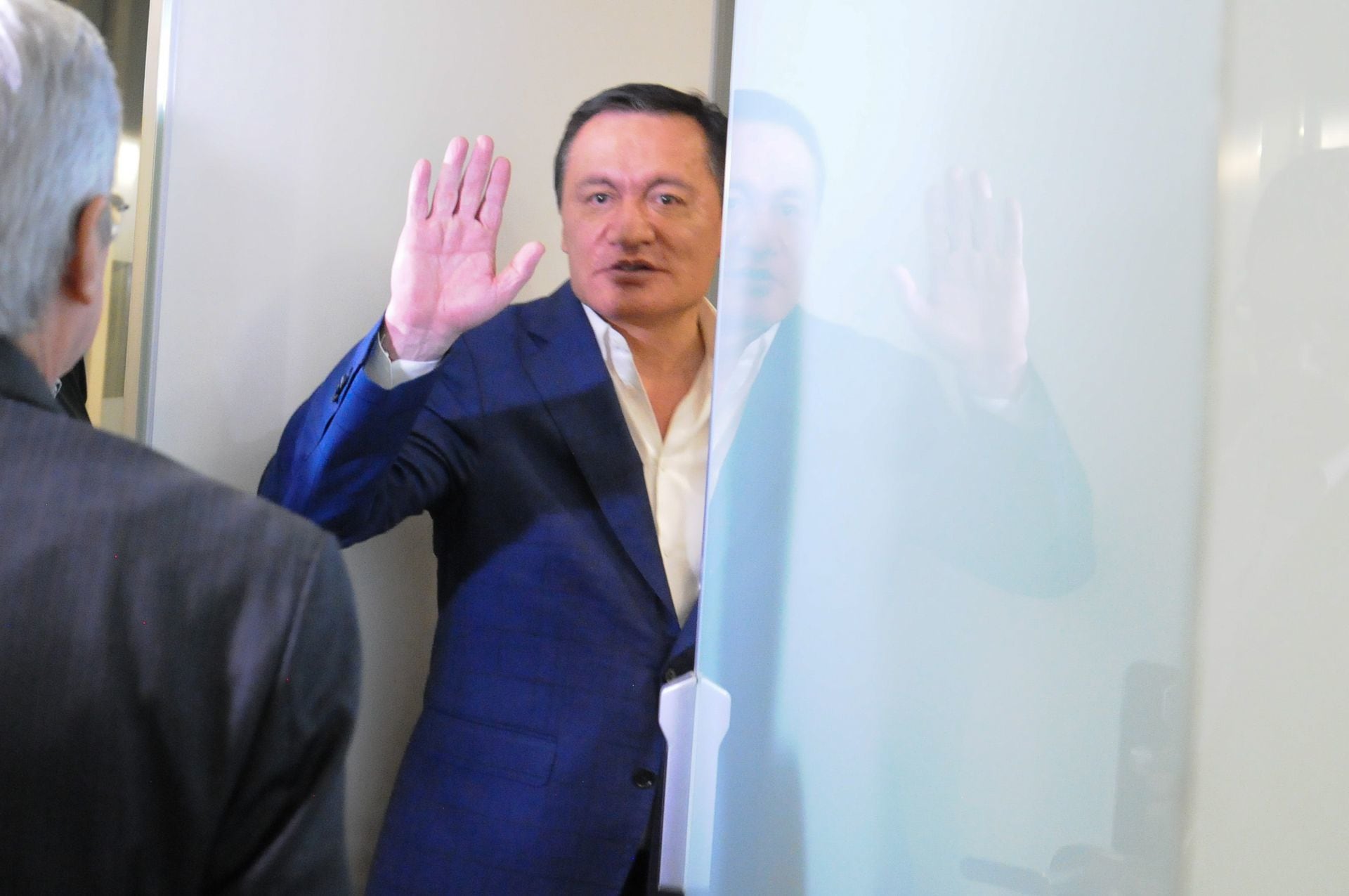 ¿Miguel Ángel Osorio Chong se saldrá del PRI?