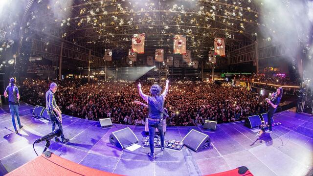 Caifanes dedica "Antes de que nos olviden" a las madres buscadoras en la Fenaza 2025