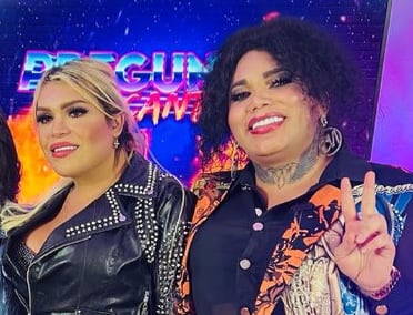 Paola Suárez y Wendy Guevara