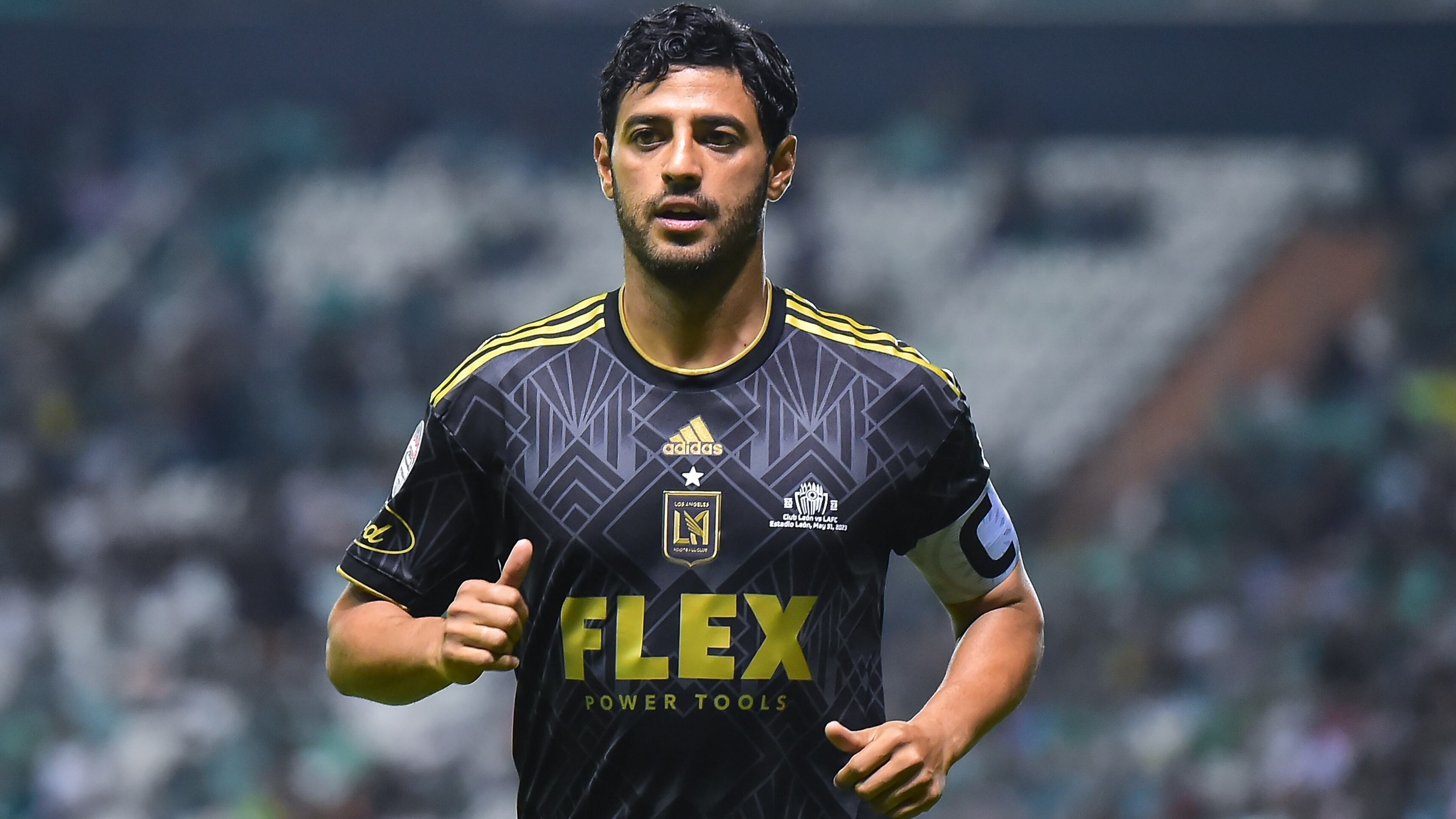 ¿Ahora sí? En Monterrey vuelven a asegurar que Carlos Vela llegará a Rayados