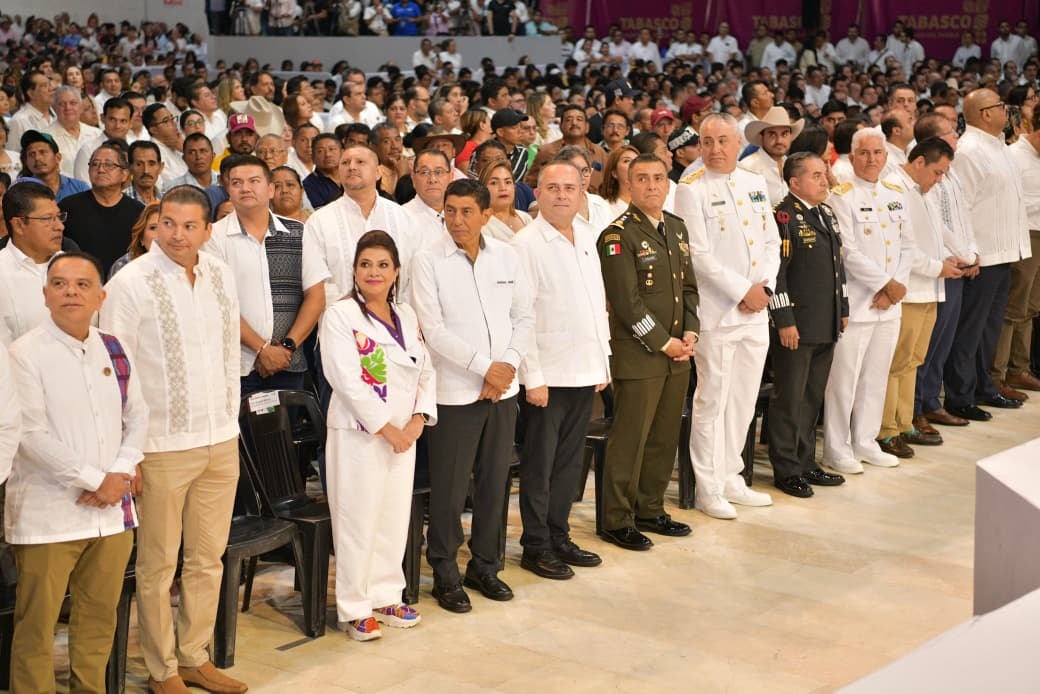 Javier May rinde Primer Informe Constitucional.