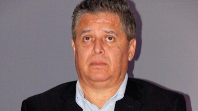 Mario Bezares