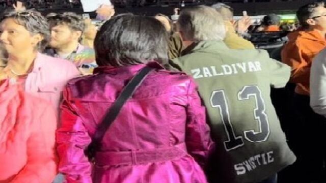 Arturo Zaldívar fue al concierto de Taylor Swift en el Foro Sol y así lo captaron