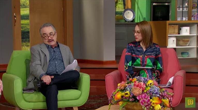 Pedro Sola desaprueba los pantalones rotos de Daniel Bisogno