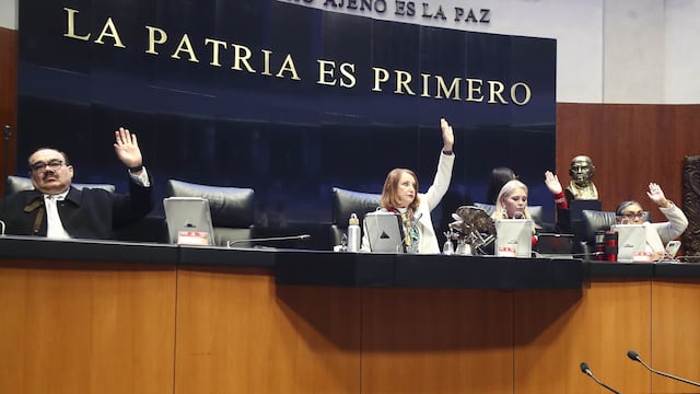 Senado publica lista de integrantes de la Comisión Permanente