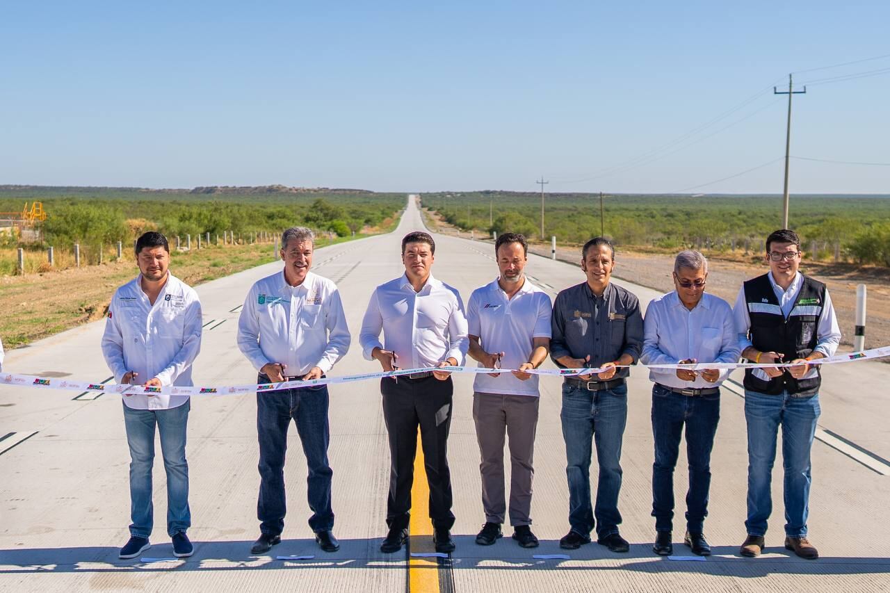 Samuel García inaugura carretera La Gloria-Colombia