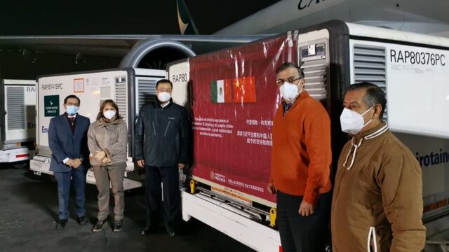 Llegan vacunas de Sinovac