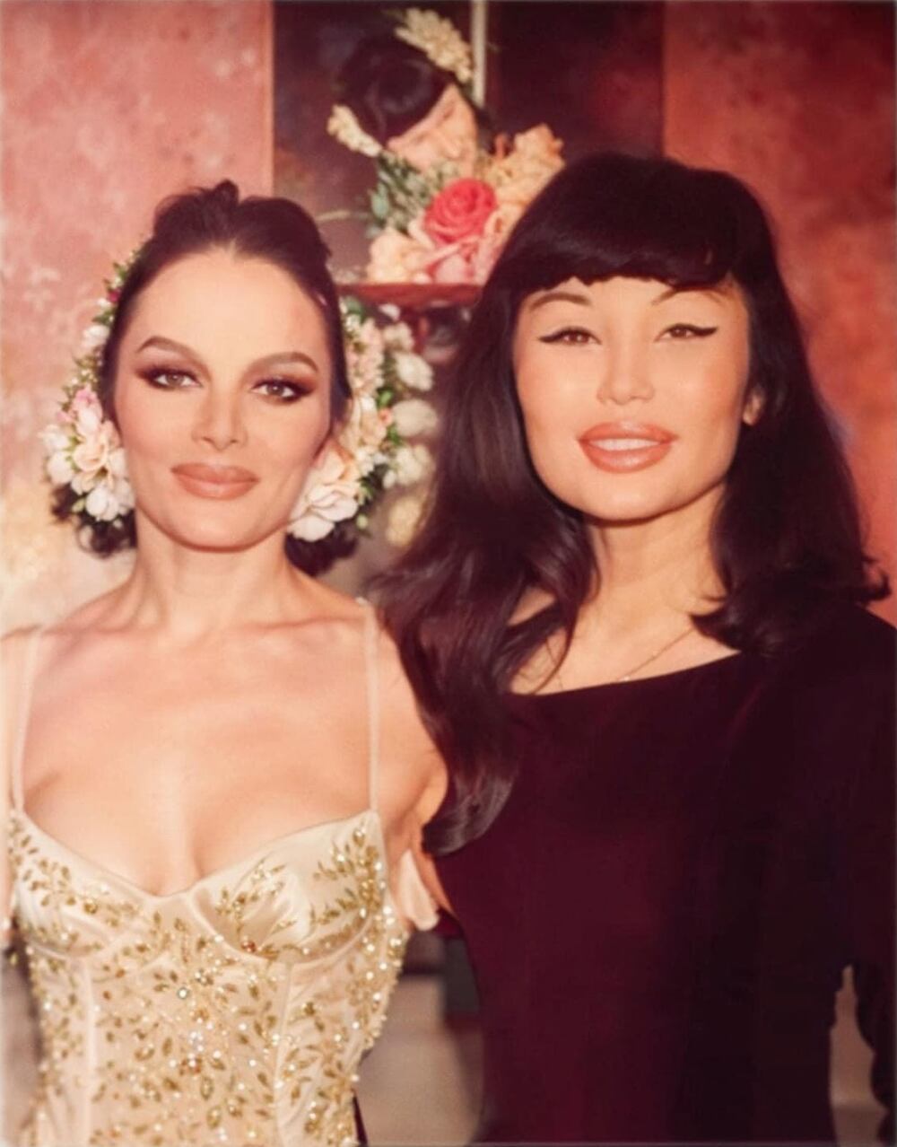 Sasha Montenegro y Lyn May en el Teatro Blanquita de los ochentas del siglo XX.