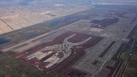 Liquidan contrato de Fibra E del NIACM por 34 mil 27 mdp