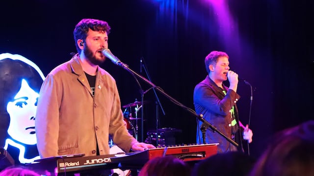 TV Girl en Pepsi Center WTC