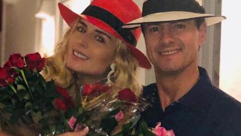 Peña Nieto y Tania Ruiz vacacionan en España