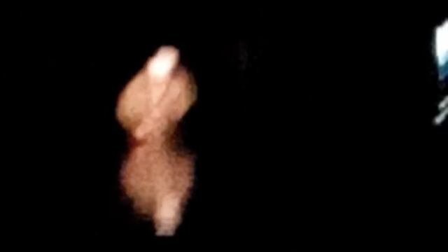 VIDEO: ¿Era un fantasma? Captan a un señor luminoso en la presa de Tequiquiapan y TikTok ya tiene sus teorías