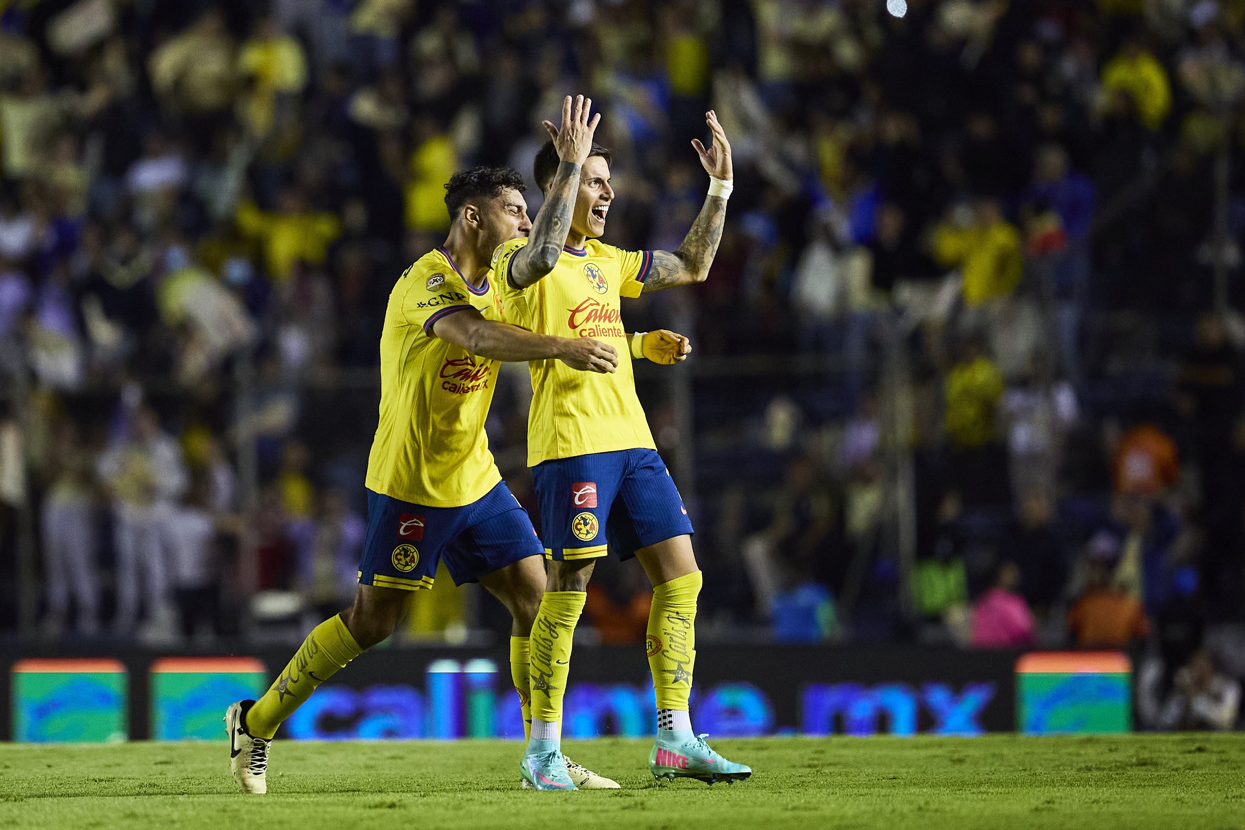 América enfrenta posibles salidas: Brian Rodríguez y Sebastián Cáceres apuntan a Europa.