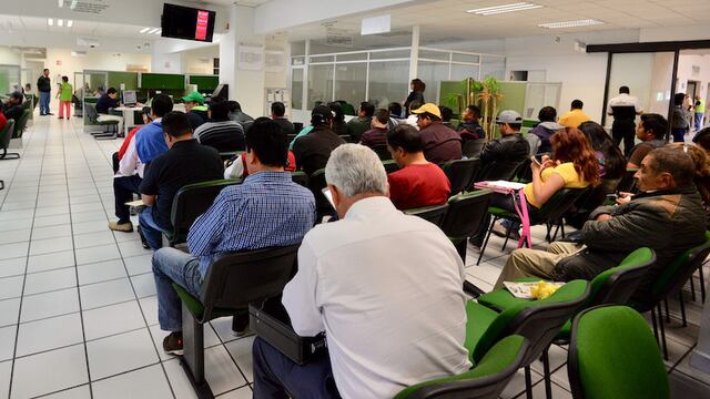 SAT endurece medidas fiscales contra contribuyentes cautivos en 2020