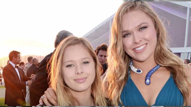 El cantante no quiso tomarse una foto con la hermana de 16 años de Rousey. 