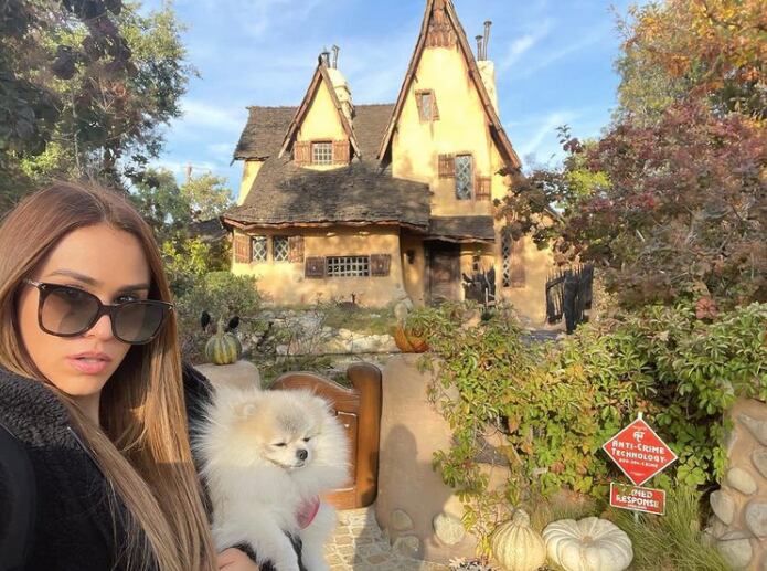 Yanet García en Spadena House