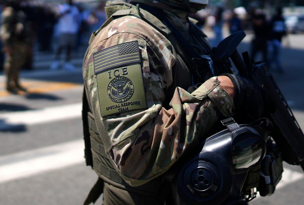 Muere migrante mexicano en custodia de ICE