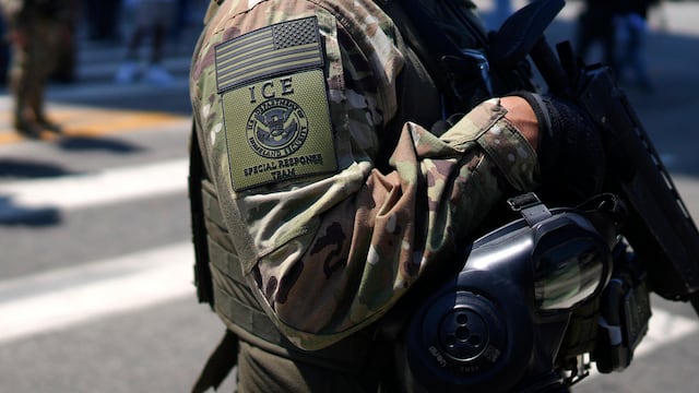 Muere migrante mexicano en custodia de ICE