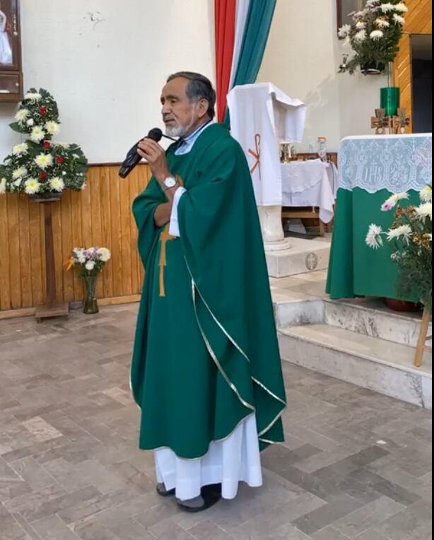 Sacerdote Mateo Calvillo Paz