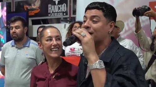 Eduin Caz le canta ‘Ya supérame’ a Claudia Sheinbaum tras evento de Morena en Ensenada