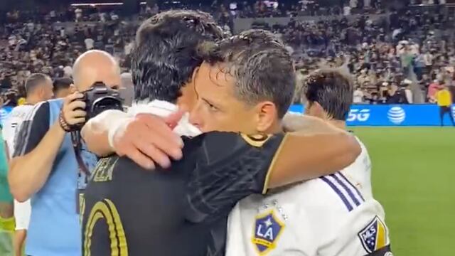 Chicharito y Carlos Vela