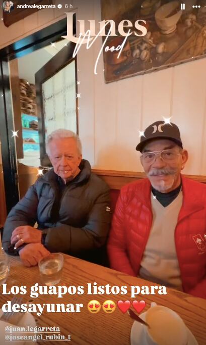 Andrea Legarreta se lleva a su papá y su ex suegro de vacaciones