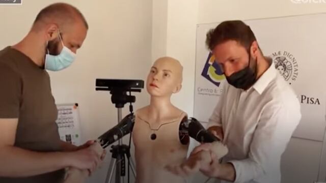 Abel, robot humanoide