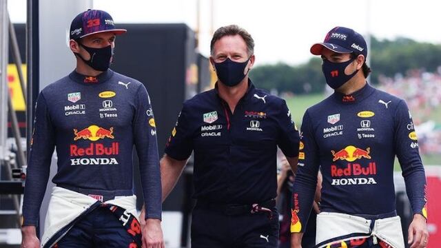 Christian Horner con Checo Pérez y Max Verstappen